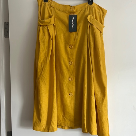 Modcloth Dresses & Skirts - ModCloth yellow skirt NWT!